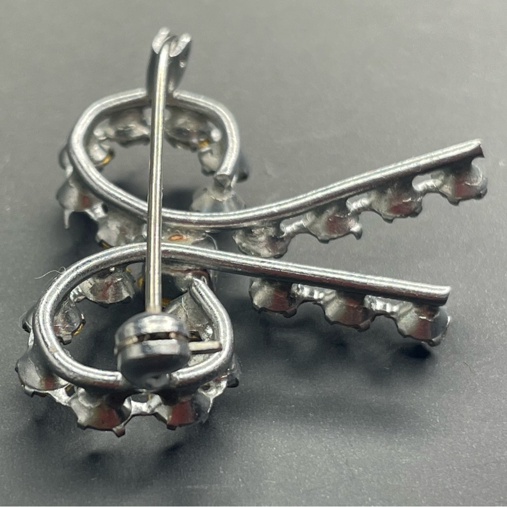 Vintage Rhinestone Bow Brooch Pin - Picture 7 of 8